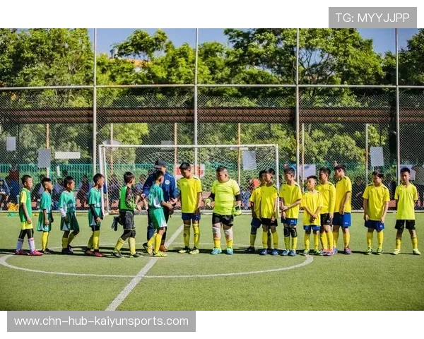 俱乐部启动校园巡回训练 带动基层参与热情，俱乐部进校园方案